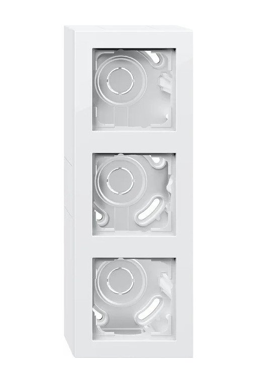 GIRA AP-Gehäuse 3f + Rahmen E2 Reinweiß