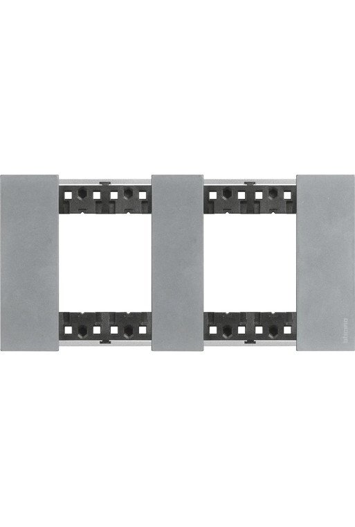 BTICINO LivingNow Abdeckrahmen 2x2-modulig in de r Farbausführung Moon