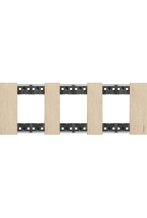 BTICINO LivingNow Abdeckrahmen 3x2-modulig in de r Farbausführung Gold