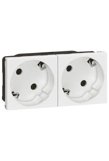 LEGRAND 45° Schuko-Steckdosen