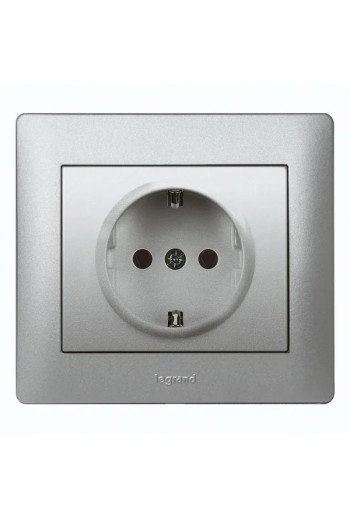 LEGRAND Steckdose (SL) erhöhter Berührungsschutz Klappdeckel Galea soft aluminium